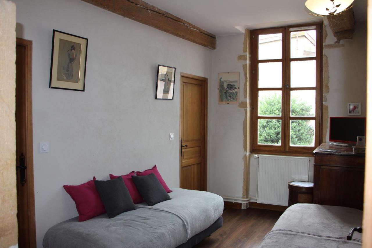 Bed and Breakfast Le Relais Des Dames Neuville-sur-Saône Exteriér fotografie