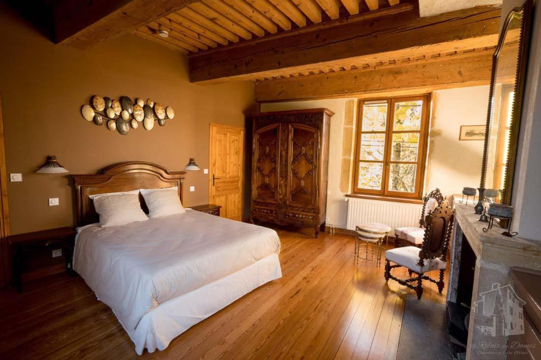 Bed and Breakfast Le Relais Des Dames Neuville-sur-Saône Exteriér fotografie