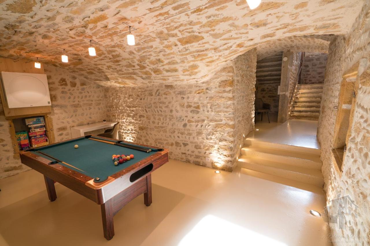 Bed and Breakfast Le Relais Des Dames Neuville-sur-Saône Exteriér fotografie